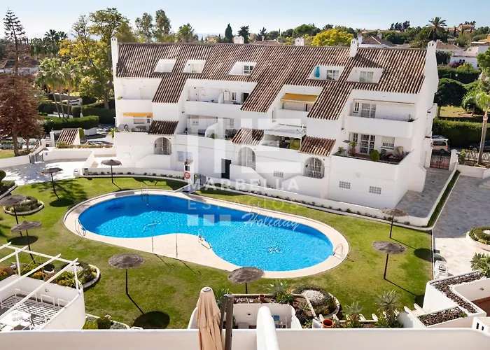 El Dorado 3 Cerca Puerto Banus Апартаменты *