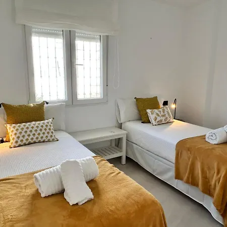 El Dorado 3 Cerca Puerto Banus 公寓 *